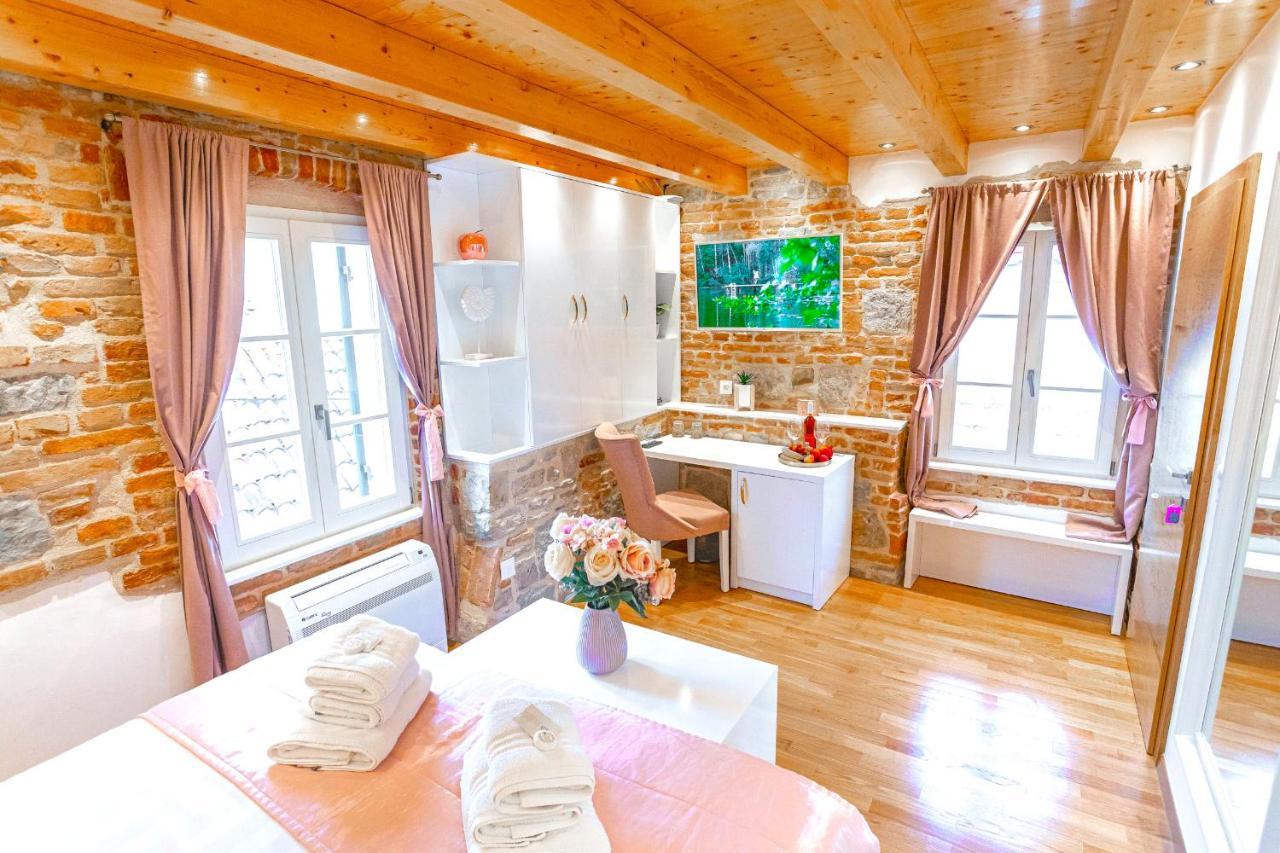 New Lux Villa Merissima Split Bagian luar foto